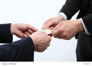 fotolia_105299297_s_copyright